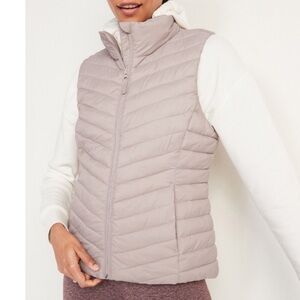 NWT Old Navy Narrow-Channel Quilted Puffer Vest Size L Tall